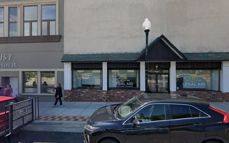 288533 legal aid of western missouri 768x480