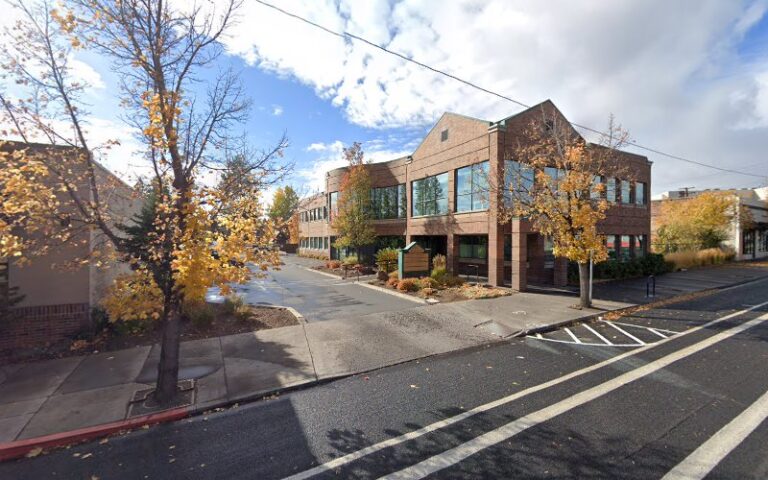 288765 legal helpers 768x480