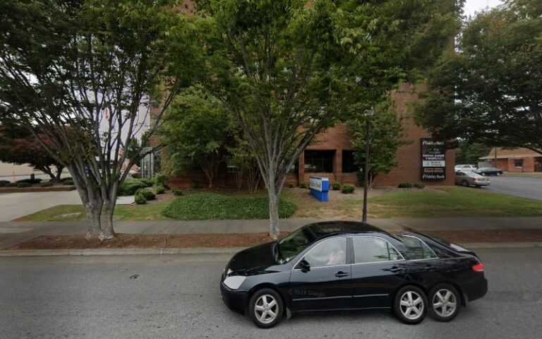 289655 len barrow esq 768x480