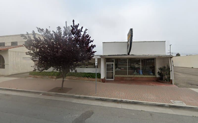 290454 leslie e johnson ii law offices