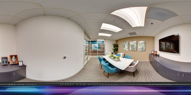 290484 leslie law firm