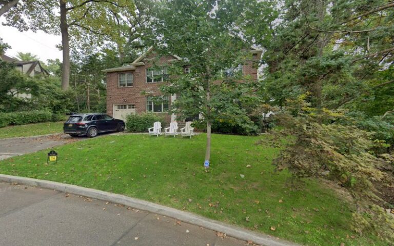 291187 levy levy 768x480