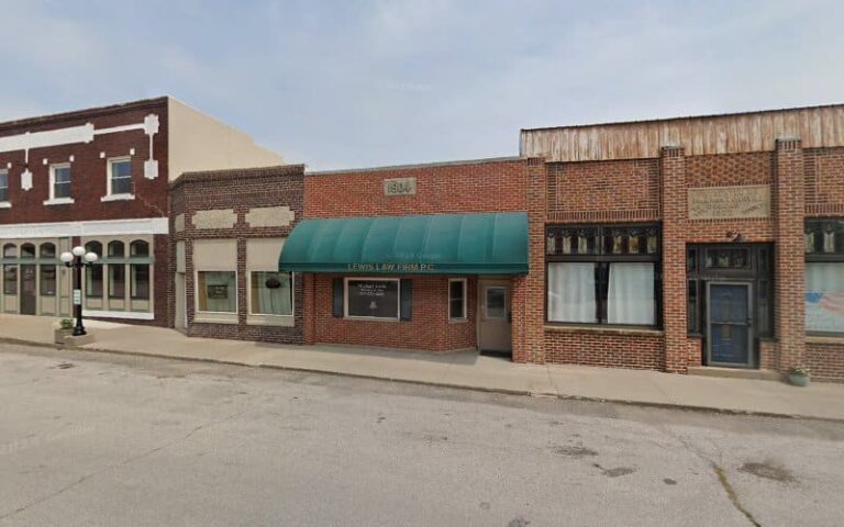291626 lewis law firm 768x480