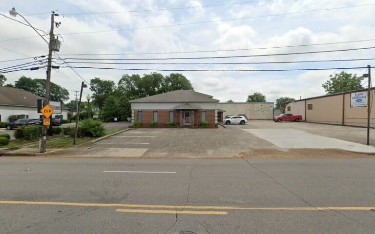 291634 lewis law firm 768x480