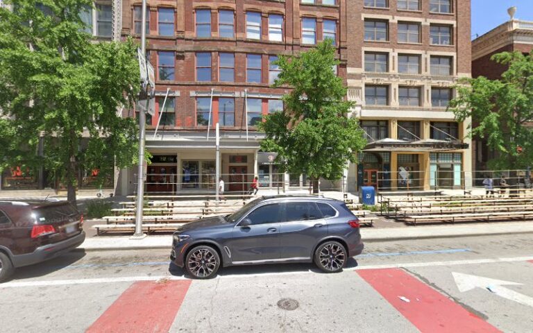 291672 lewis legal services 768x480