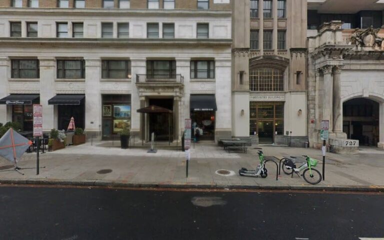 292241 lieberman mark 768x480