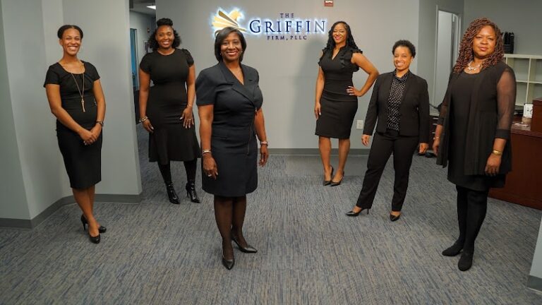 292371 life legacy counselors 768x432