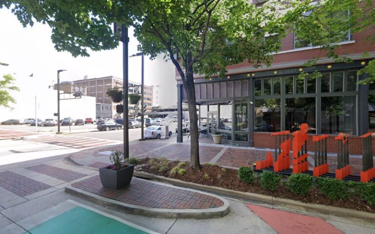 292503 lightfoot warren b 768x480