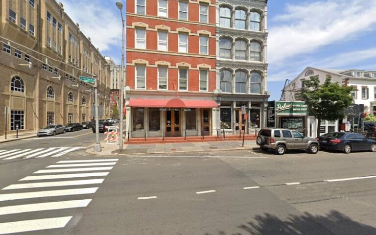 292592 lilburn verna b 768x480