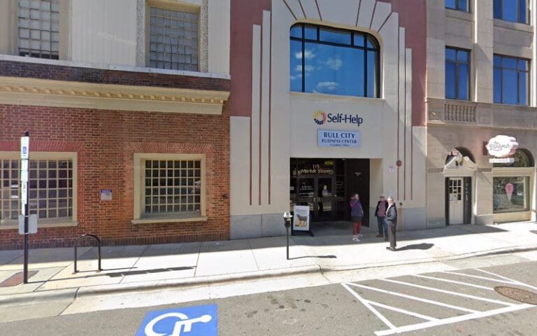 293293 linehand julia m 768x480