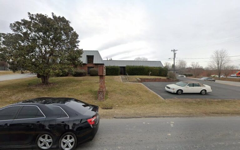 293358 linkous law firm 768x480