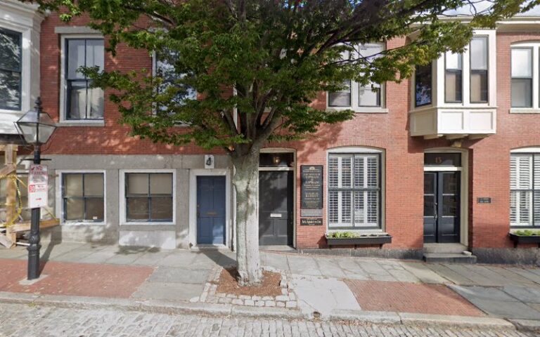 293488 lipman lipman 768x480