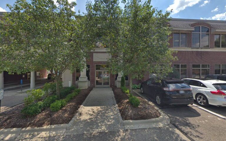 293596 lipson neilson 768x480