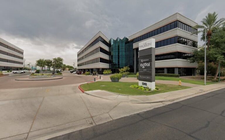 293598 lipson neilson 768x480