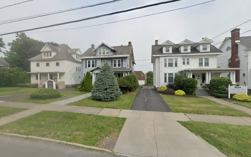 293815 lisa m. heintz 8211 compson pimpinella pllc
