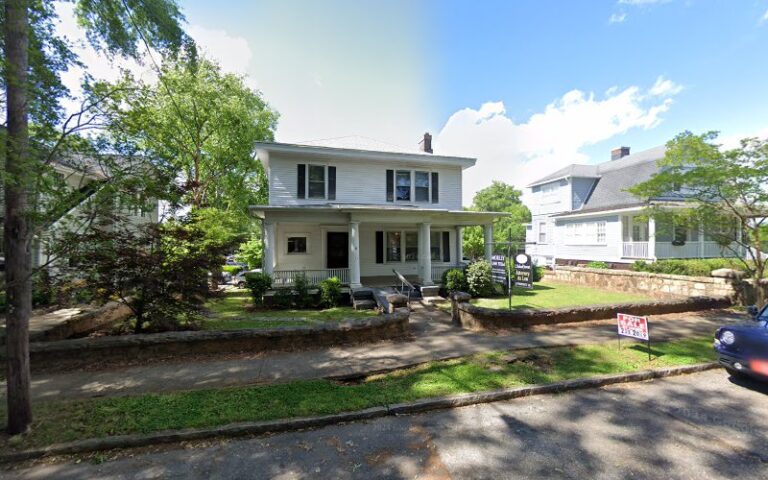 293865 lisa richardson mobley 768x480