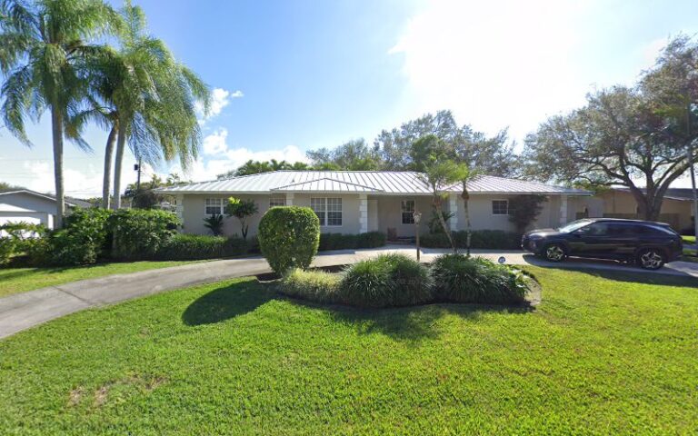 294644 lmk legal 768x480