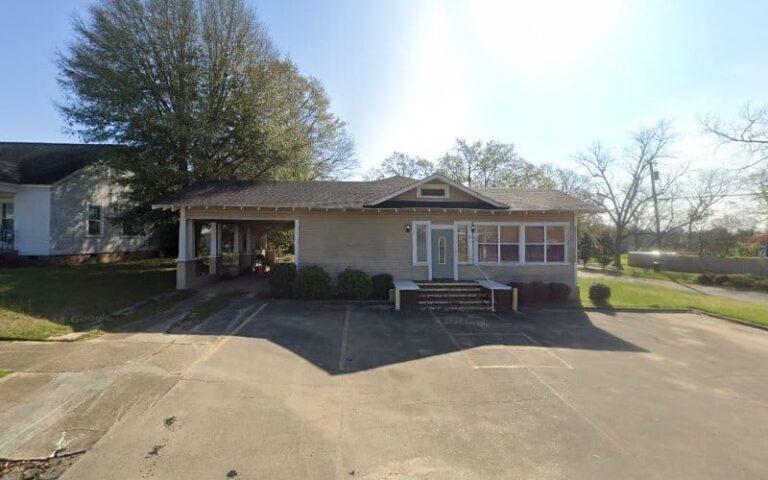 295050 loggins firm llc 768x480