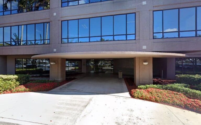 295140 lolo legal llc 768x480