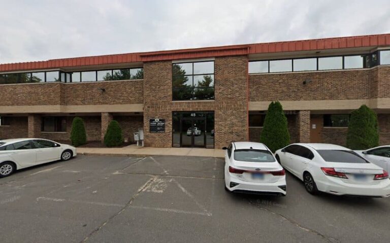 295250 london london 768x480