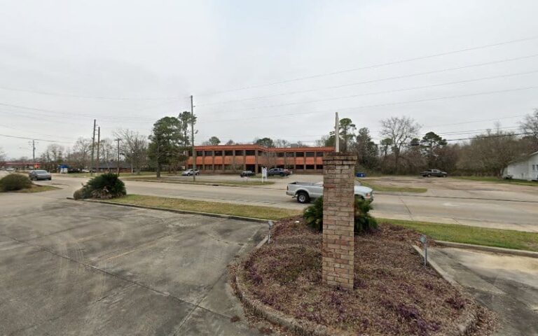 295272 london iii john a 768x480