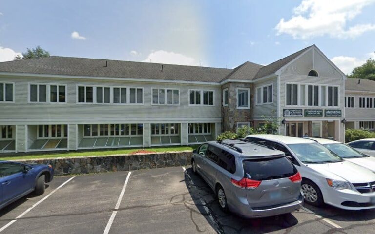 295286 londonderry law 768x480