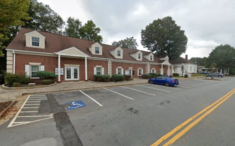 295954 loretta smith law 768x480