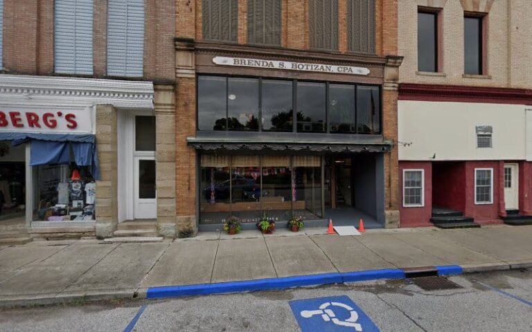 296082 lorraine eckard law office 768x480