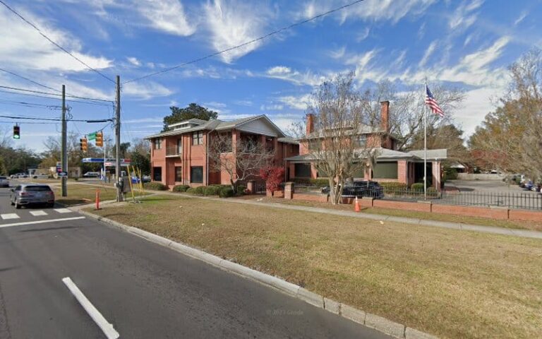 296256 losee geoffrey a 768x480