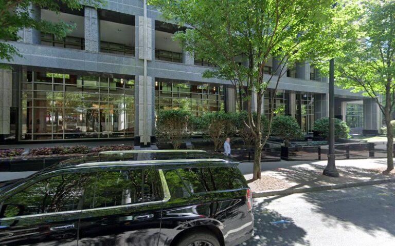 296388 loud lawyer llc 768x480