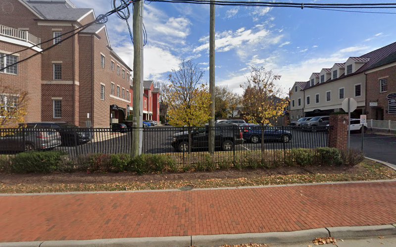 296402 loudoun county public defender office
