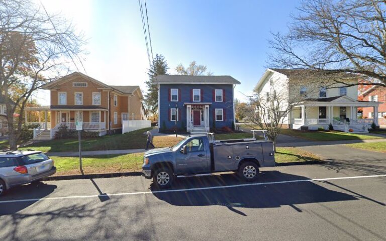 296412 loughlin law 768x480