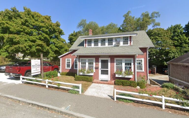 296915 lowe alison 768x480