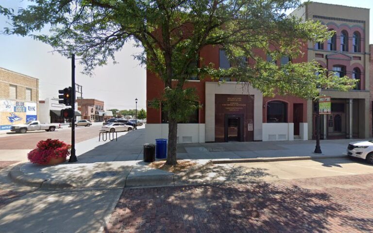 297032 lowe stephen g 768x480