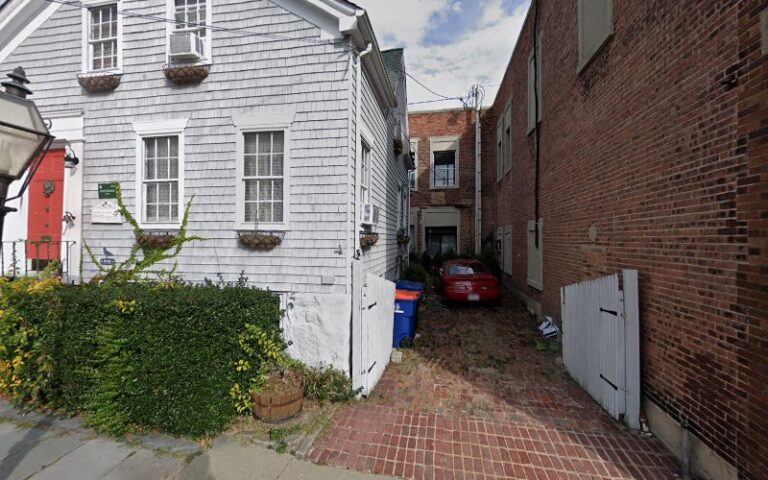 297132 lowrie andrew 768x480