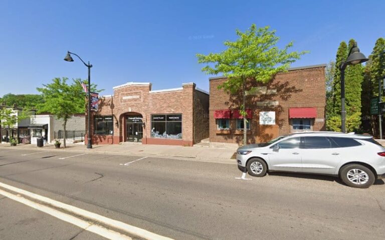 297581 ludvigson law office 768x480