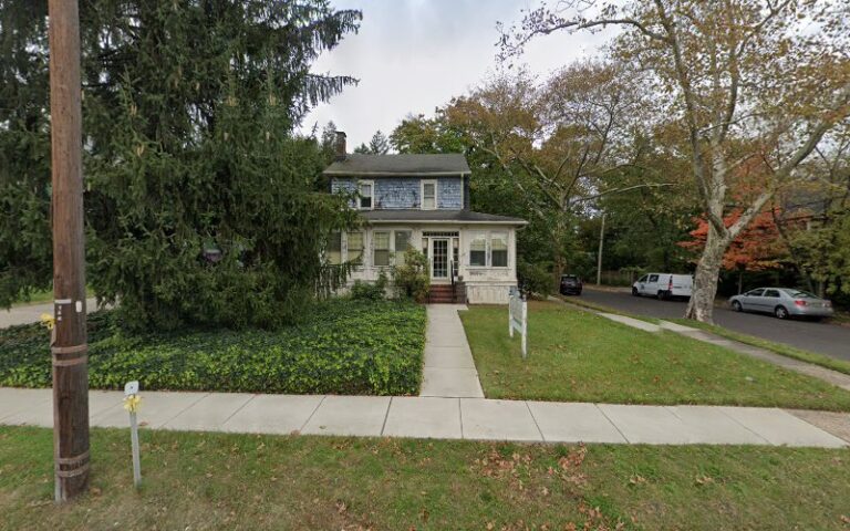 298076 luszcz chester a 768x480