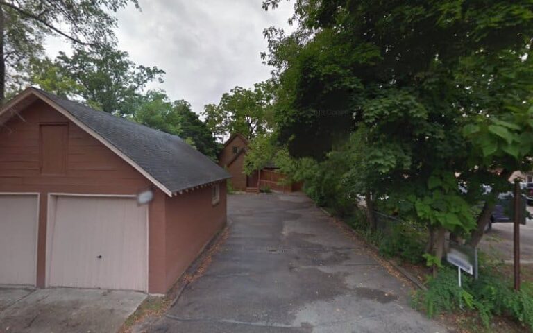 298367 lynch law firm 768x480