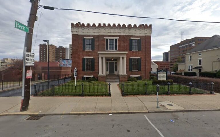 298619 lyon james d 768x480