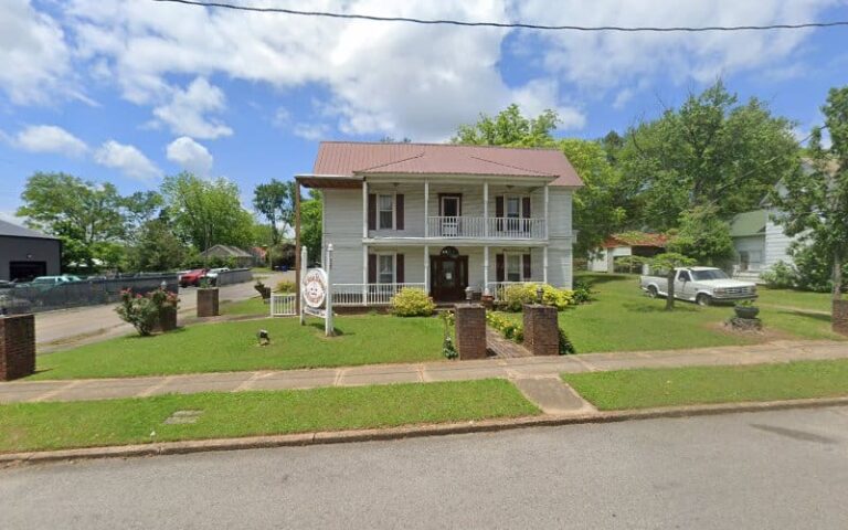 298995 m. susie starnes associates 768x480