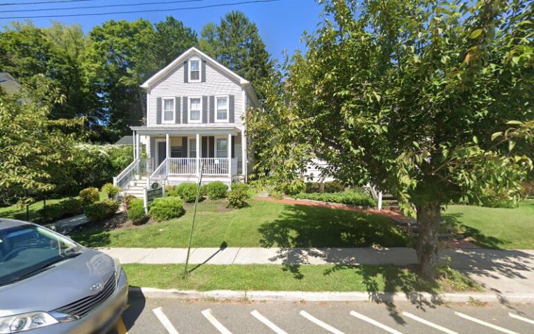 299231 macce cresti cresti michelle m 768x480