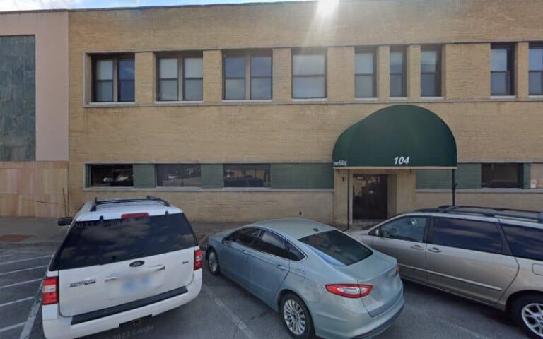 299445 mack greever law office 768x480