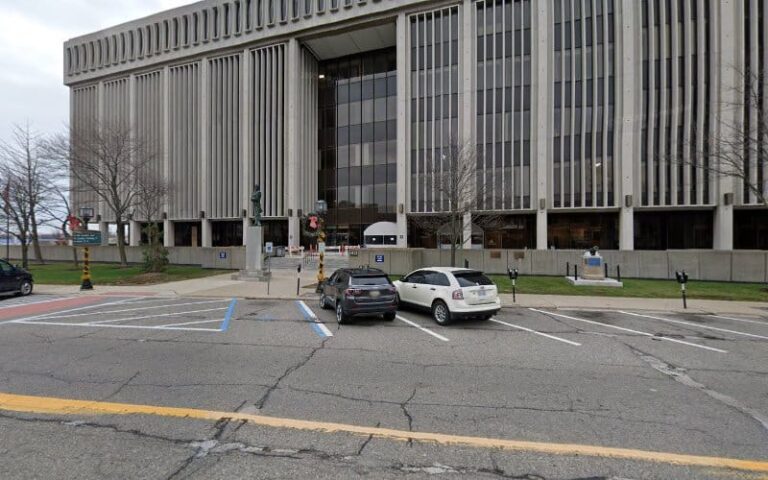 299603 macomb bar association 768x480