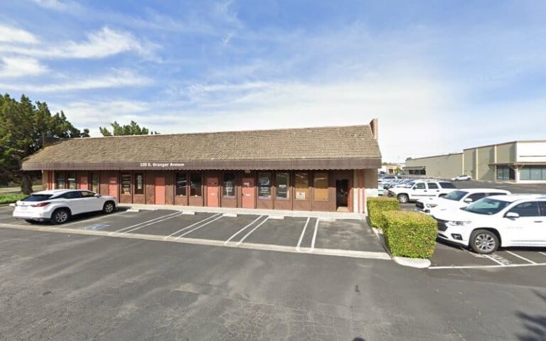 300280 mahlon ford 768x480