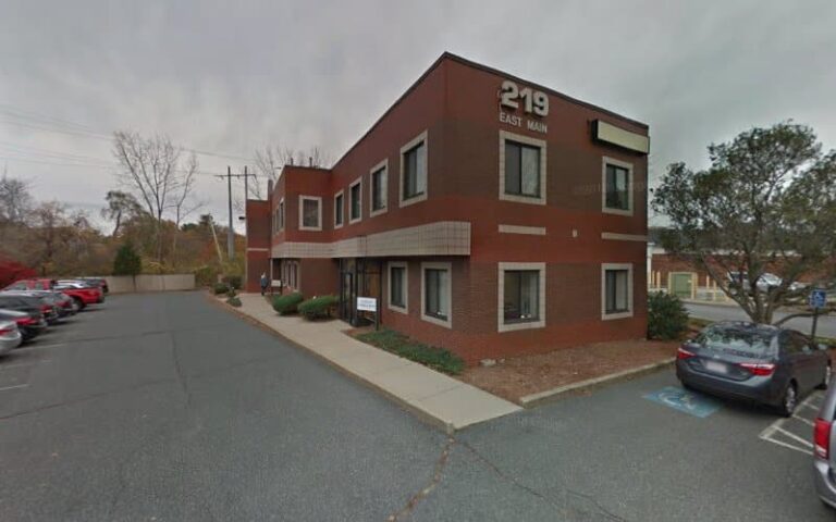 301674 mann laura 768x480