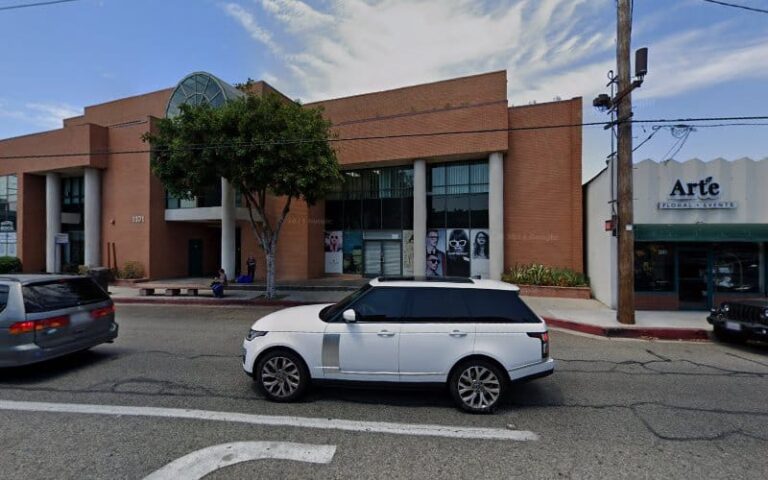 301940 mantle zimmer 768x480