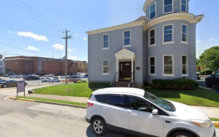 303850 mark d knight attorney at law 768x480