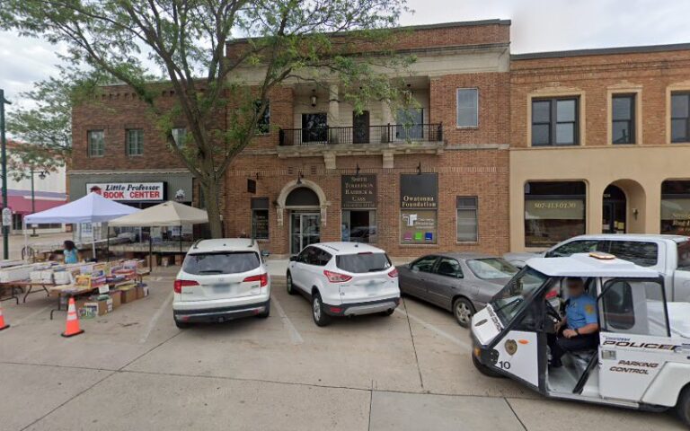 304238 mark j. rahrick 768x480