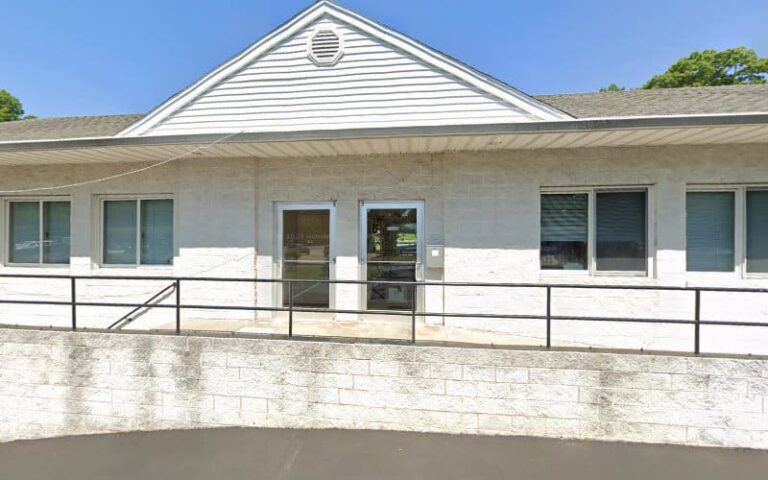 304294 mark l debenedittis esq 768x480