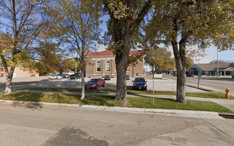 305489 marshall c. lovrien 768x480